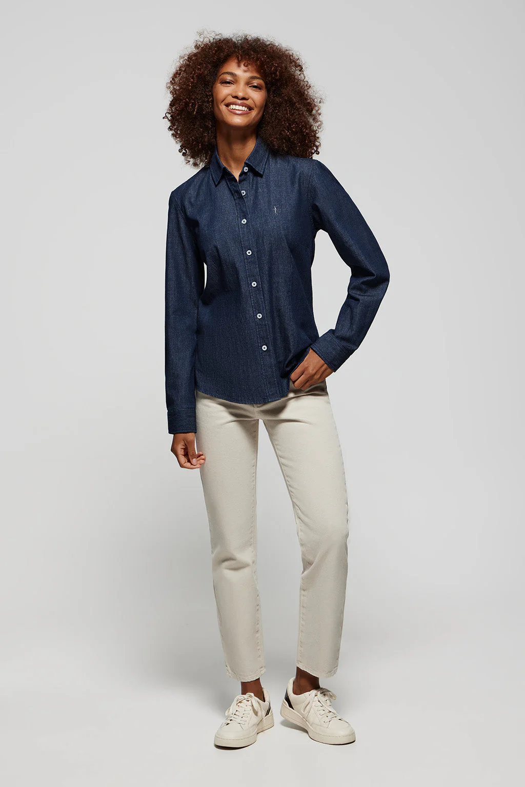 Slim-fit denim shirt with Rigby Go embroidered logo - Image 2