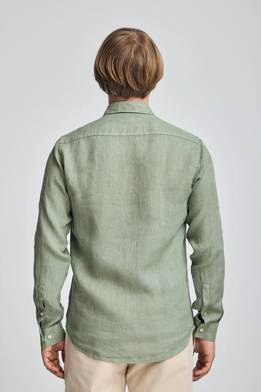 Army-green garment-dye linen shirt with Rigby Best embroidery - Image 2