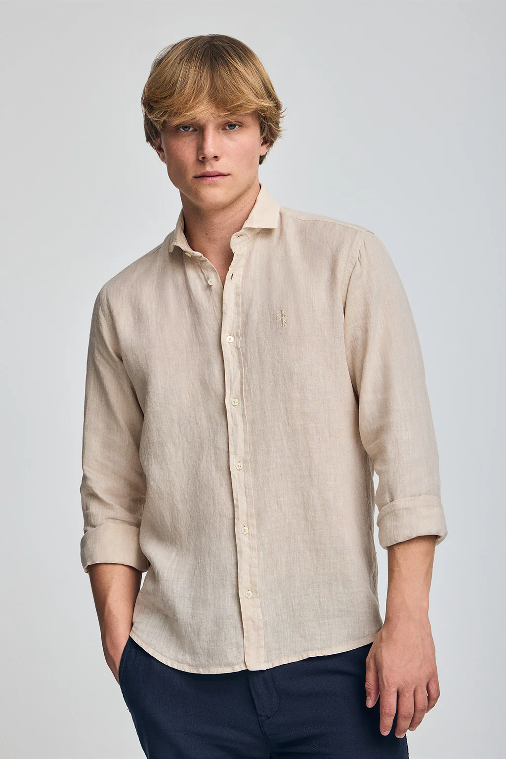 Sandy garment-dye linen shirt with Rigby Best embroidery