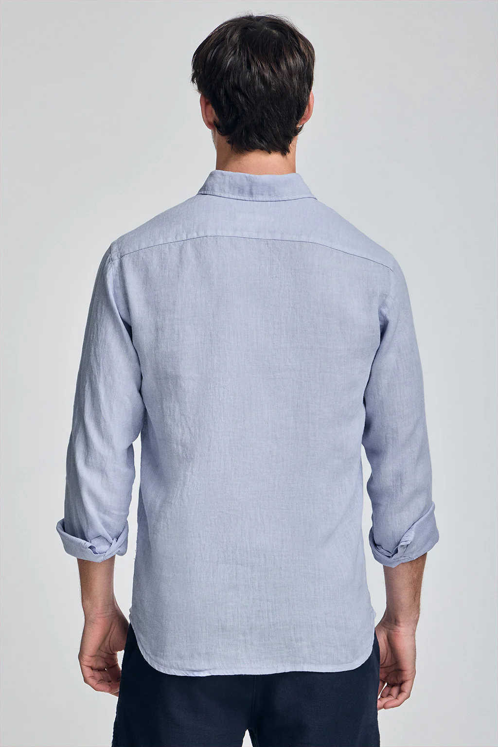 Blue garment-dye linen shirt with Rigby Best embroidery - Image 2