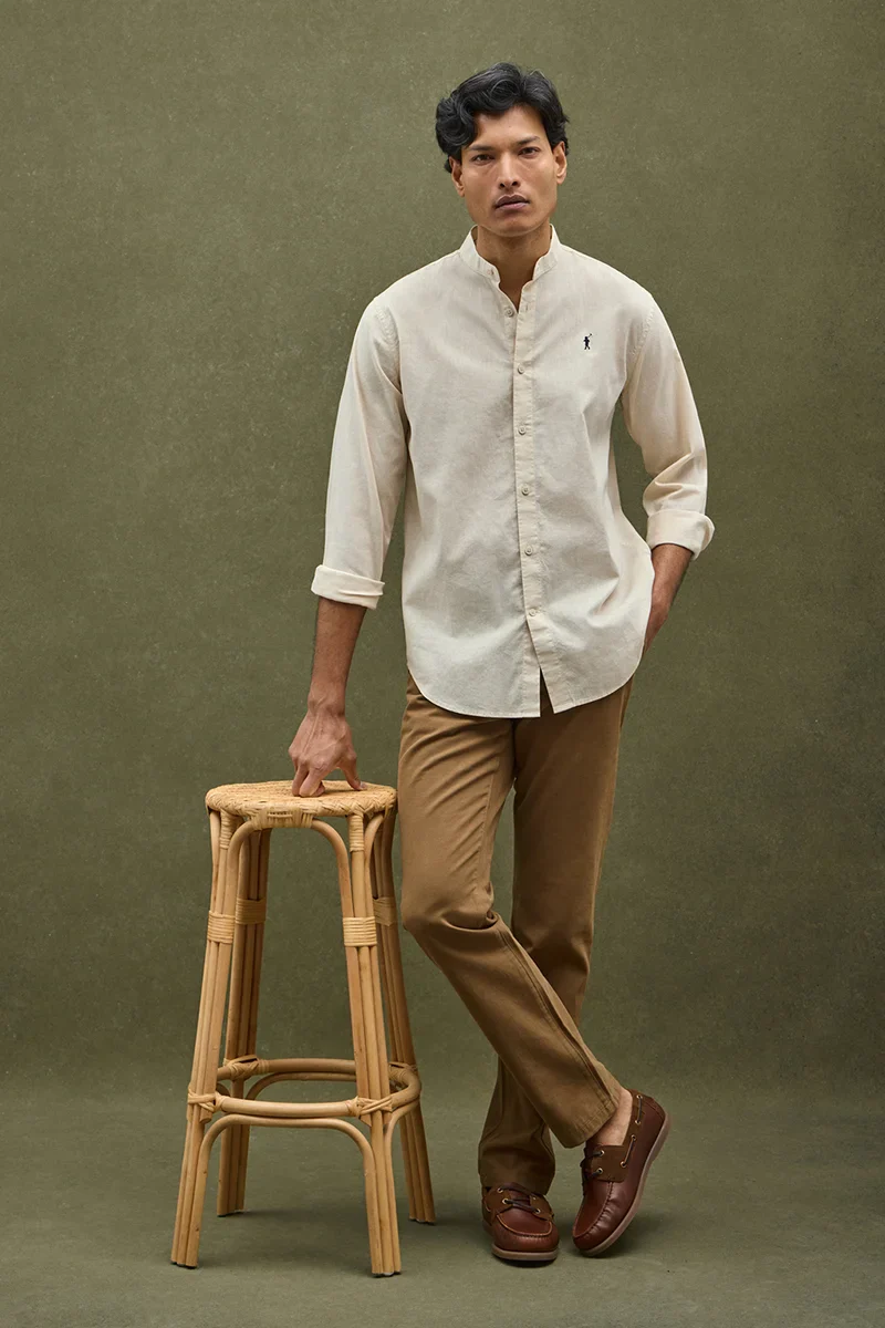 Beige cotton-linen regular-fit shirt with mandarin collar and Rigby Go embroidery