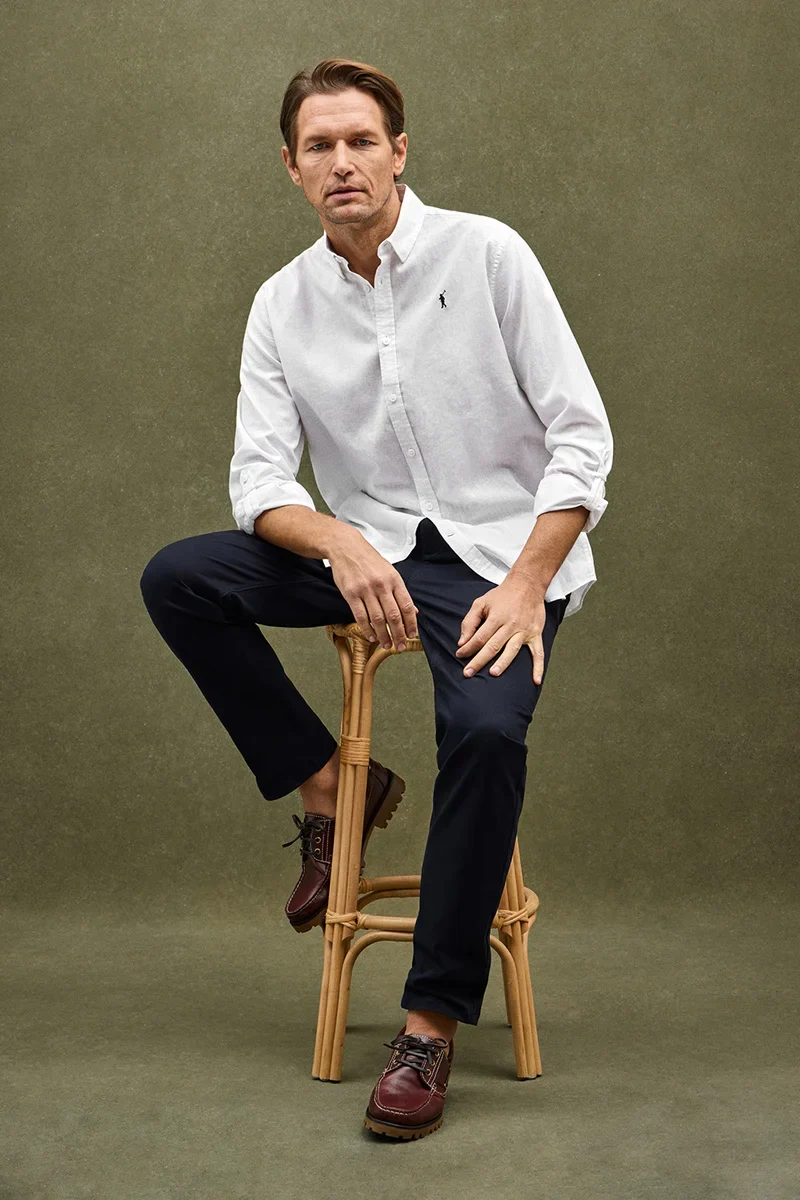 White cotton-linen shirt with regular fit and Rigby Go logo