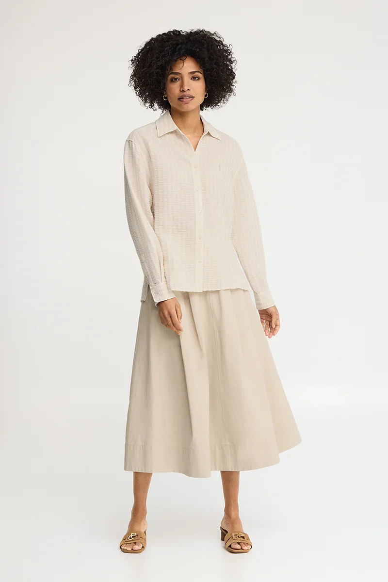 Beige loose-fit striped shirt with crinkled effect and Rigby Go embroidery - Image 4