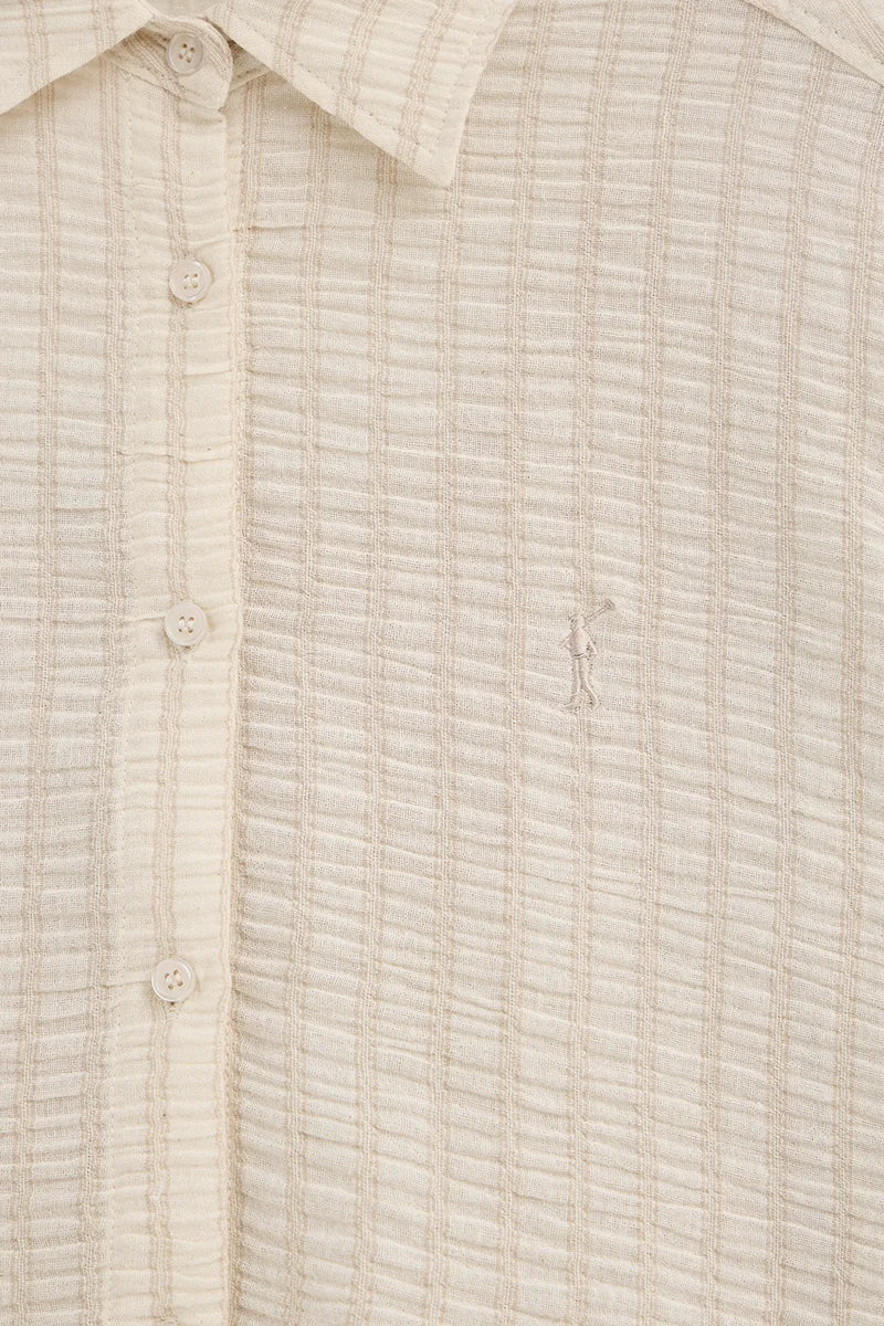 Beige loose-fit striped shirt with crinkled effect and Rigby Go embroidery - Image 7