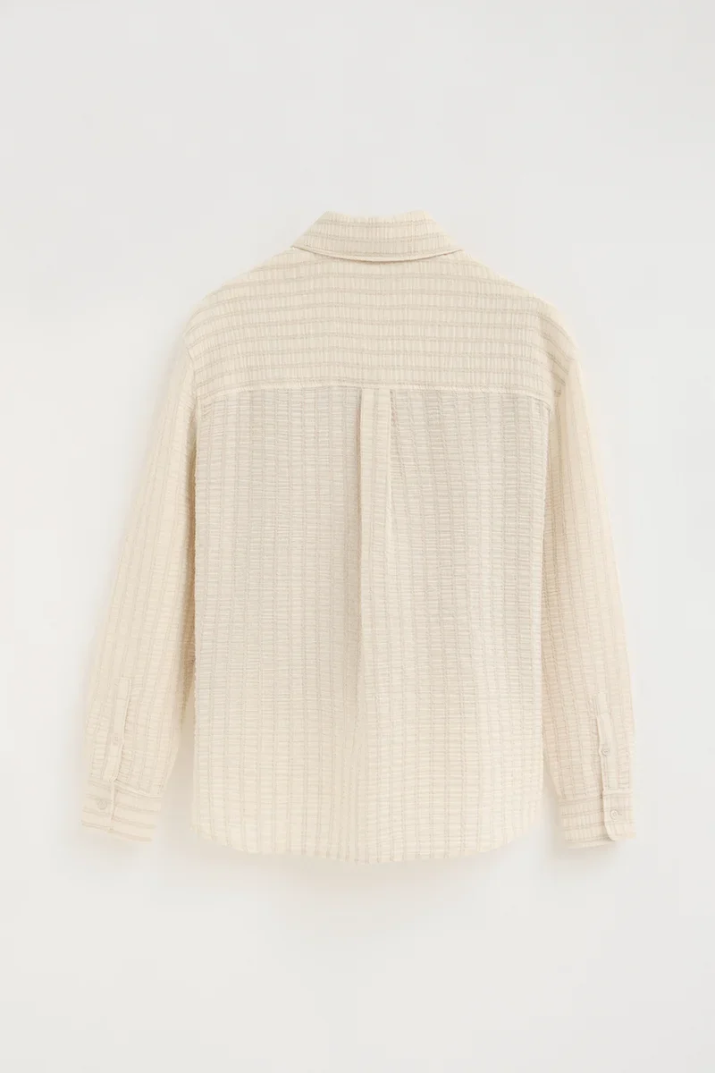 Beige loose-fit striped shirt with crinkled effect and Rigby Go embroidery - Image 8