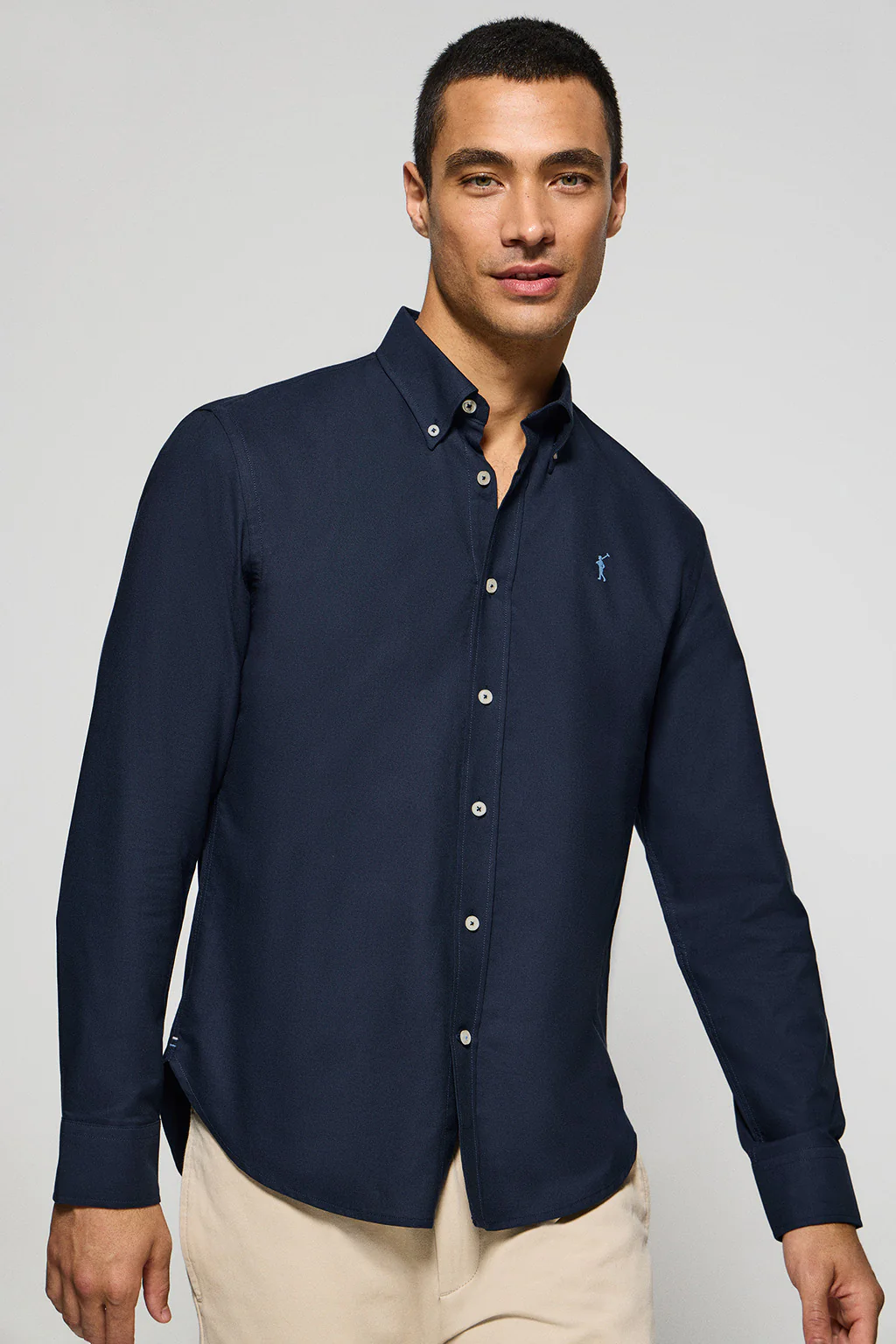 Navy-blue Oxford shirt with Rigby Go embroidered logo