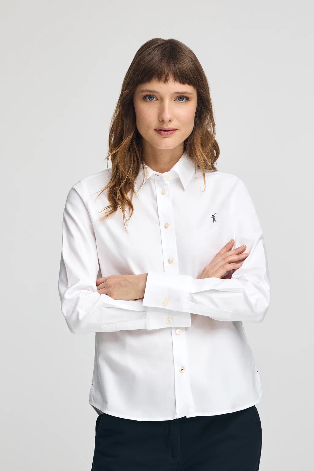 White shirt with straight fit and Rigby Go logo