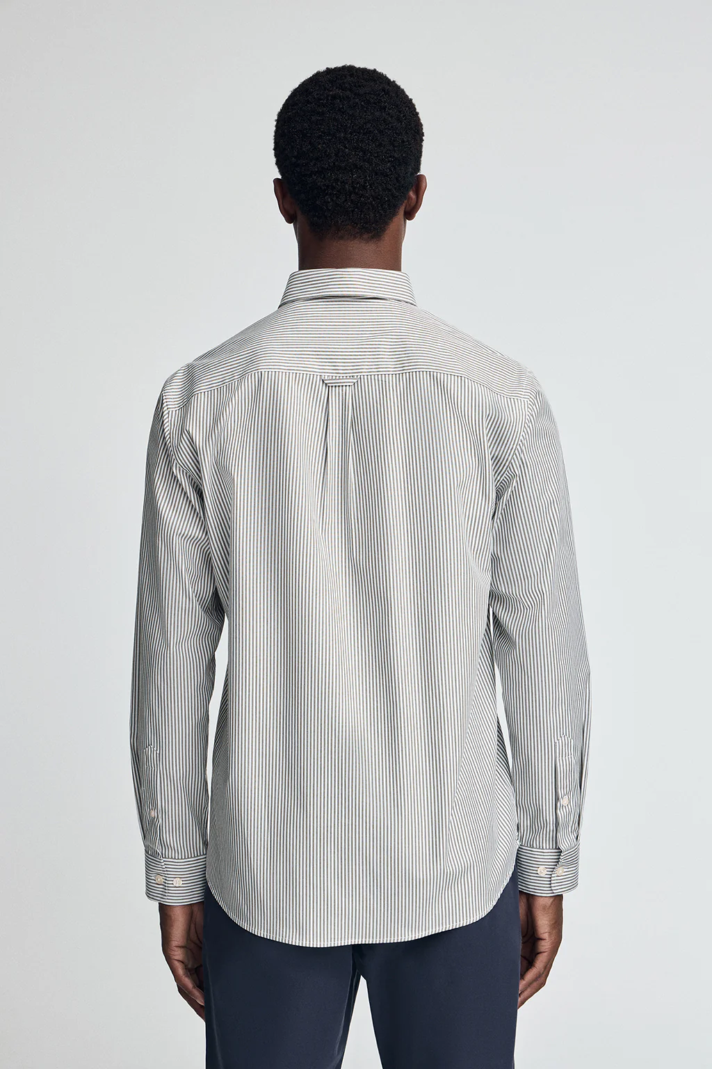 Army-green striped shirt with regular fit and Rigby Go logo - Image 4