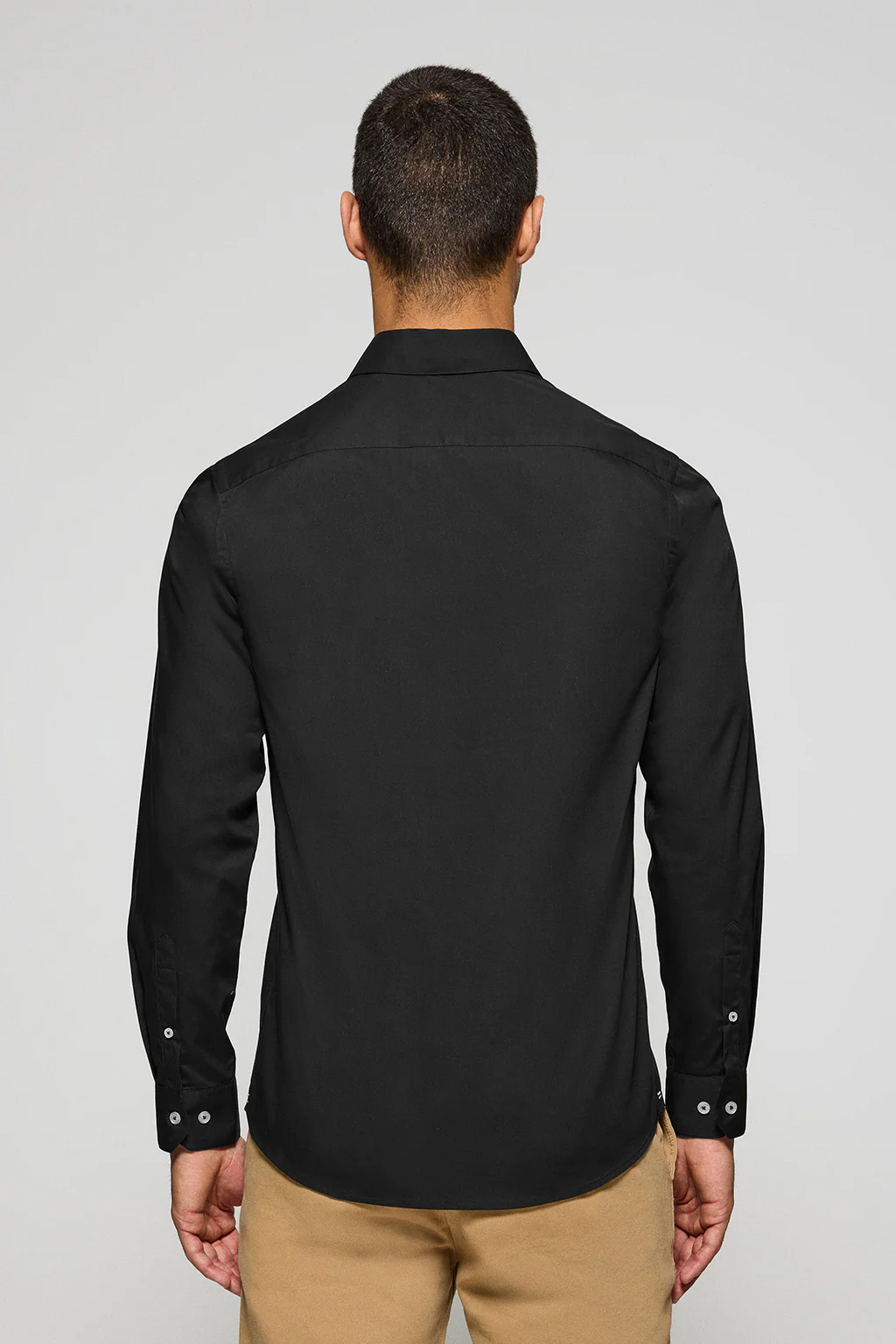 Black slim-fit poplin shirt with Rigby Go embroidered logo - Image 2