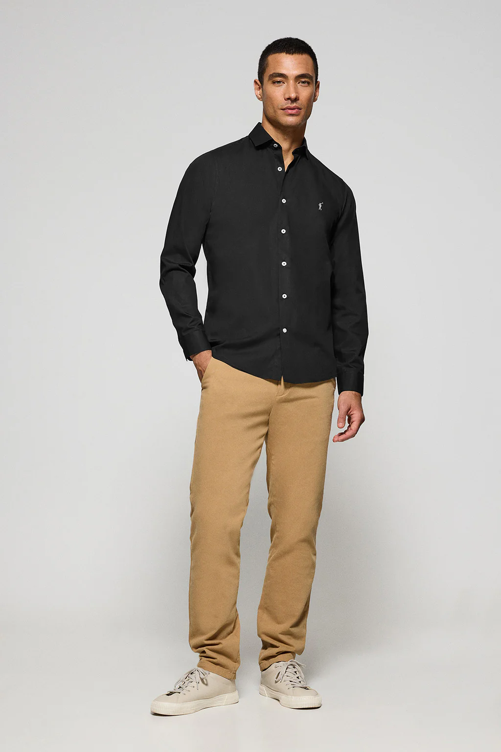Black slim-fit poplin shirt with Rigby Go embroidered logo - Image 4