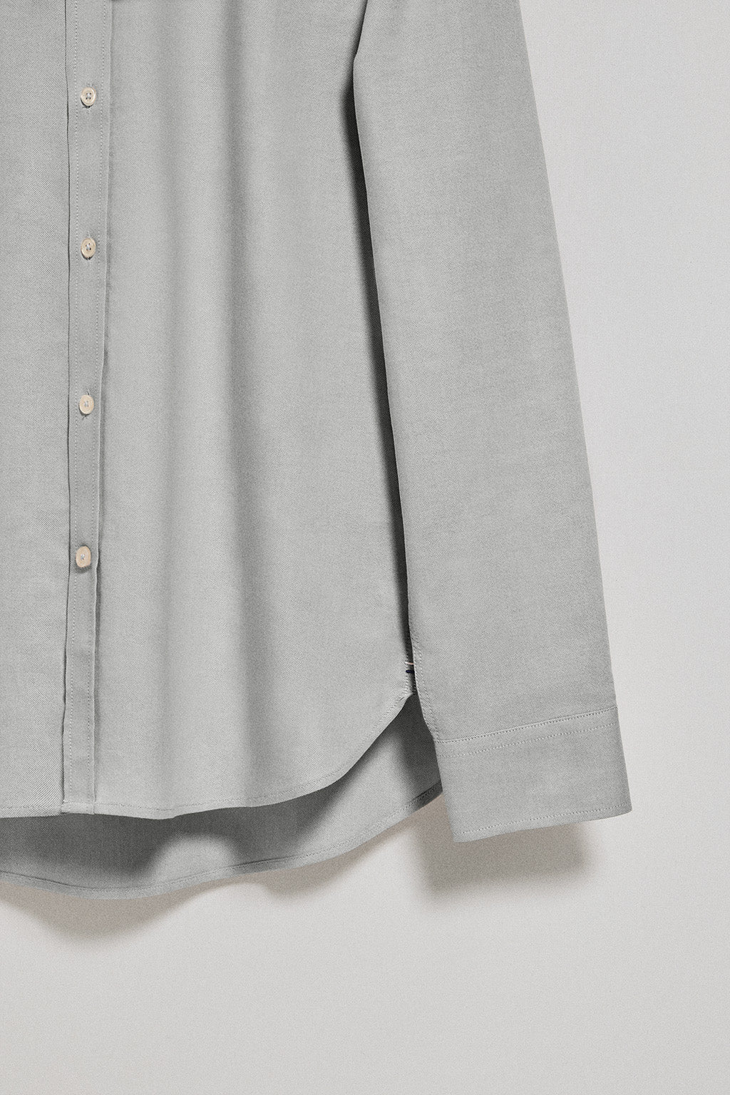 Greyish-green Oxford shirt with Rigby Go embroidered logo - Image 8