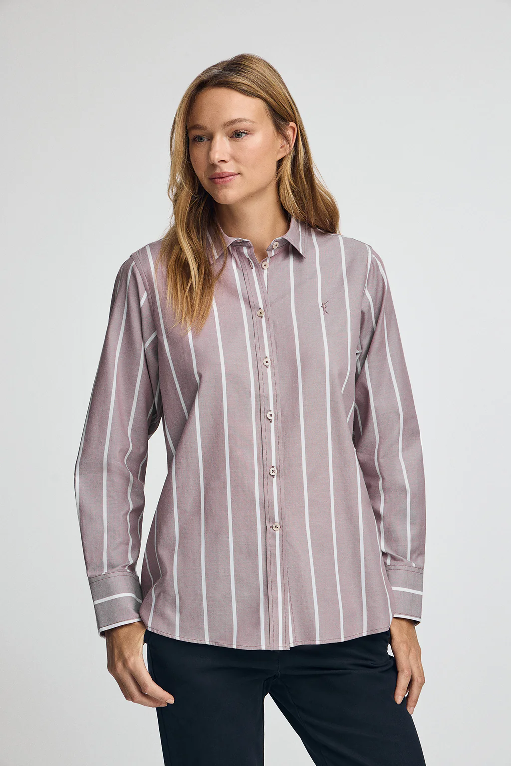 Taupe-pink striped shirt with relaxed fit and Rigby Go logo