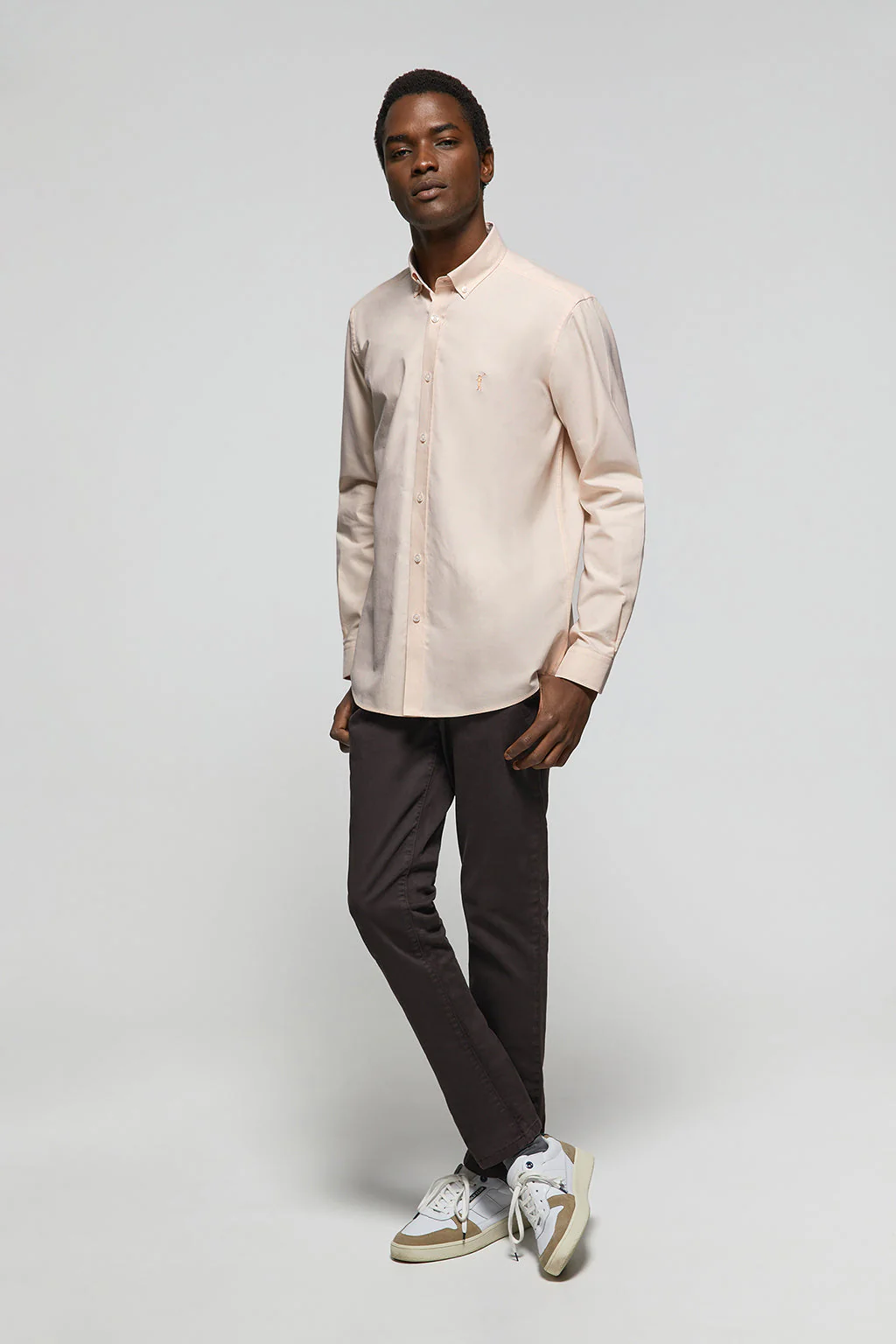 Peach Oxford shirt with Rigby Go logo - Image 3