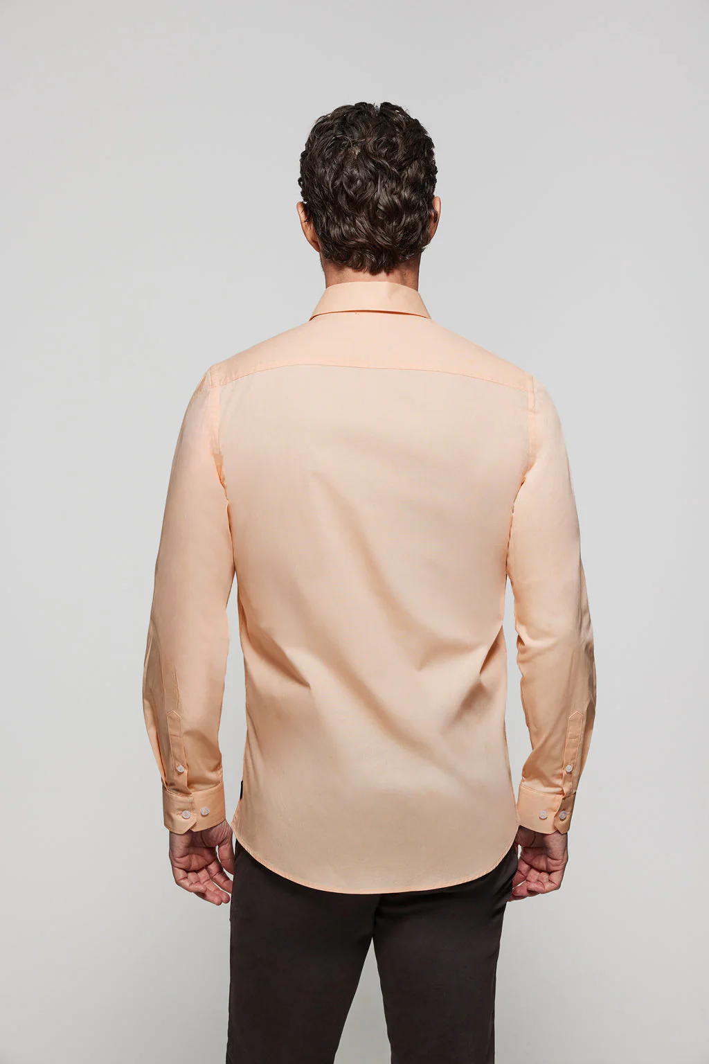 Peach slim-fit poplin shirt with Rigby Go logo - Image 4