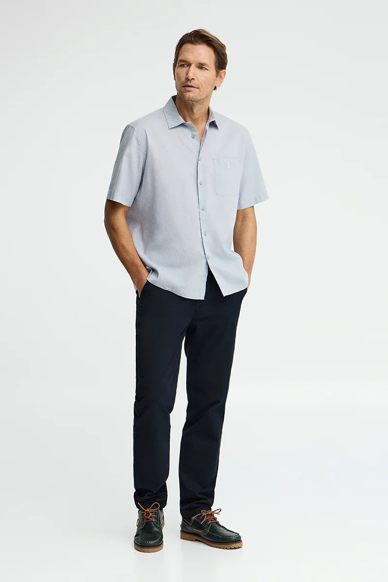 Light-blue cotton-linen short-sleeve shirt with regular fit and Rigby Go logo - Image 4