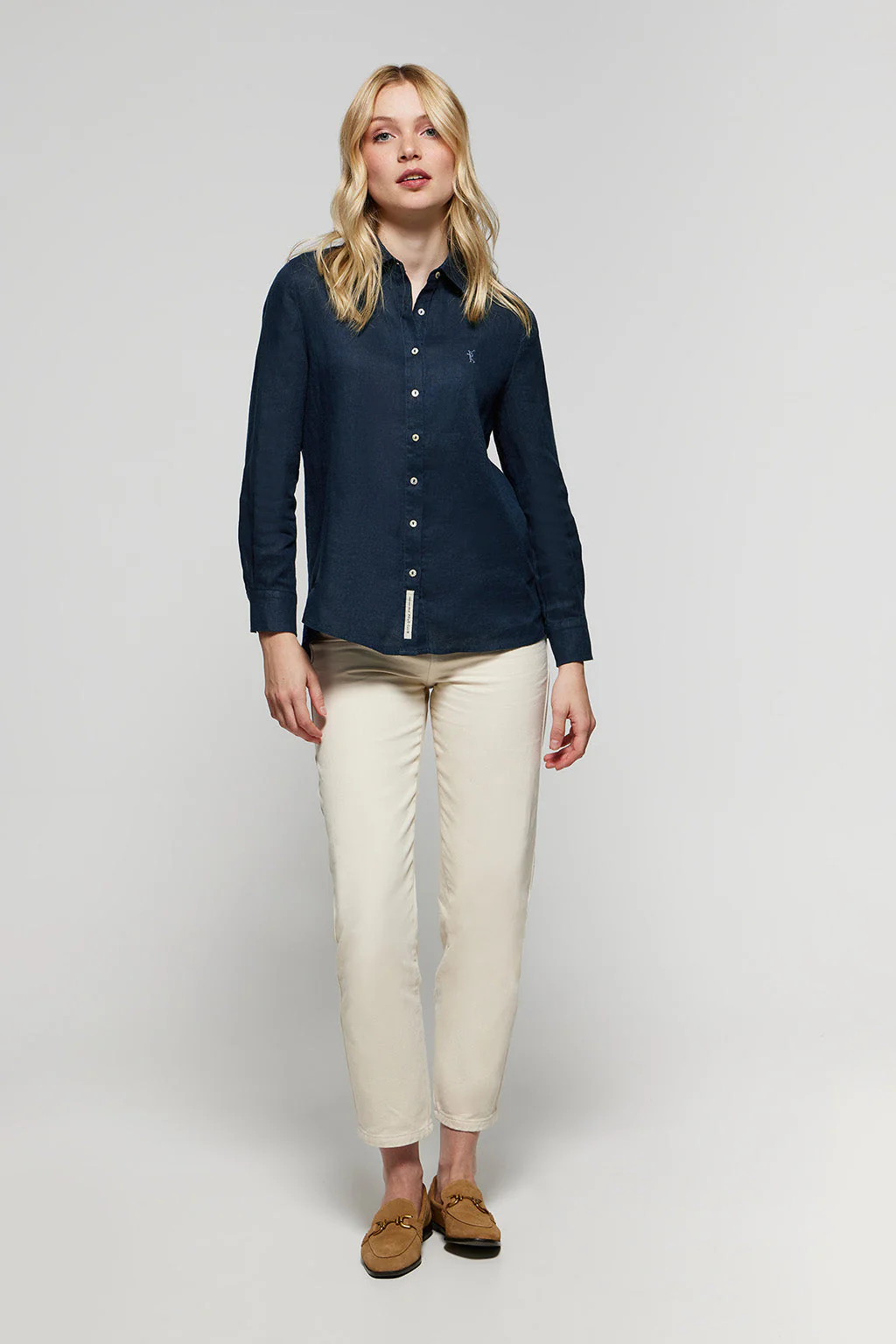 Navy-blue linen shirt with Rigby Go embroidered detail - Image 2