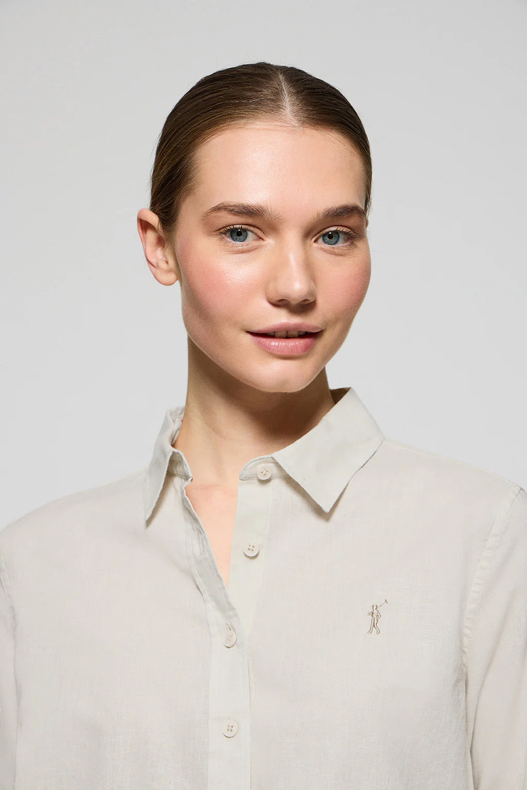 Off-white regular-fit shirt in linen and cotton with Rigby Go embroidery - Image 3
