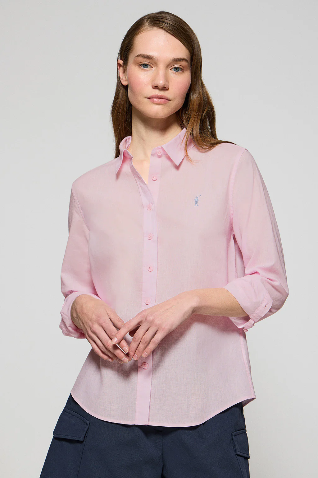 Pink regular-fit shirt in linen and cotton with Rigby Go embroidery