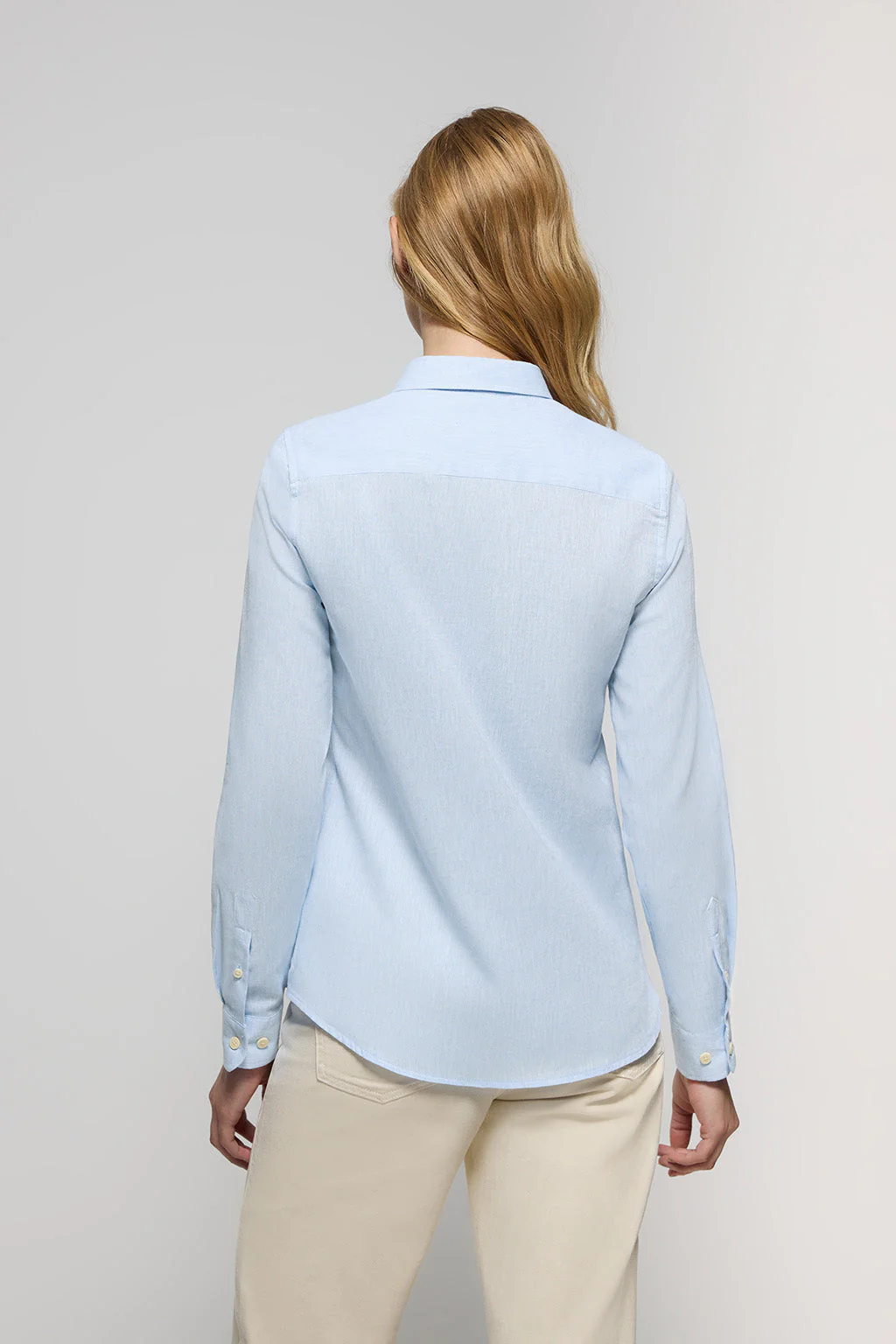Sky-blue linen and cotton shirt with Rigby Go embroidery - Image 4