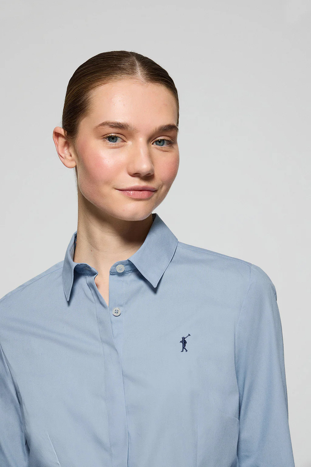 Sky-blue slim-fit poplin shirt with Rigby Go embroidered logo - Image 3