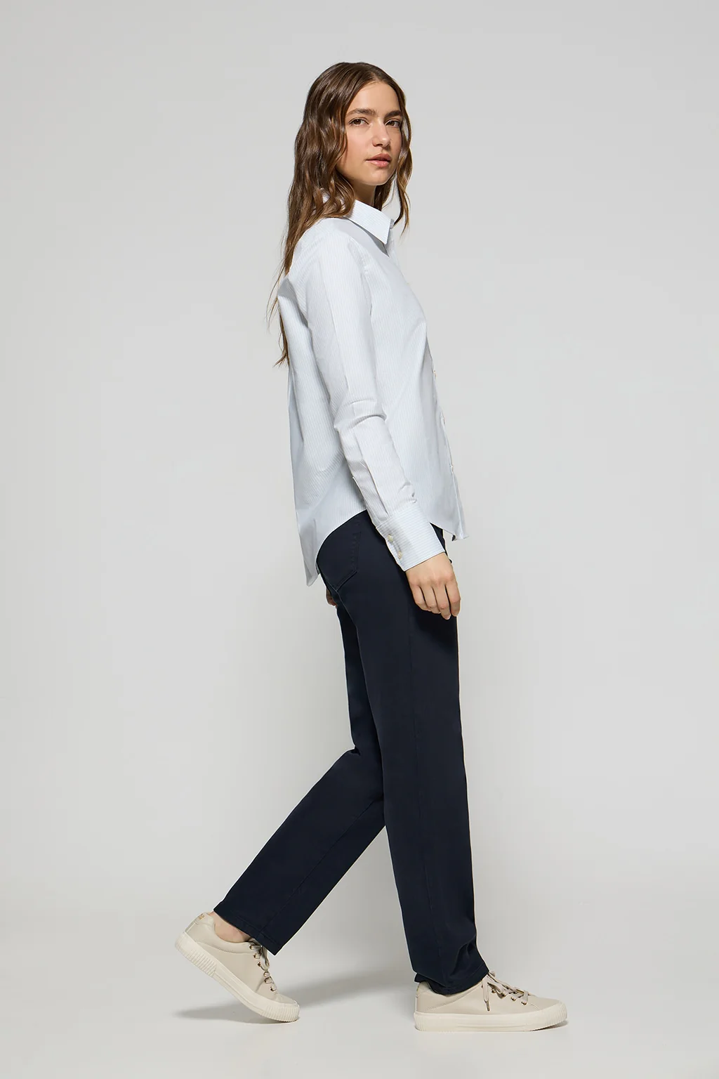Blue striped Oxford shirt with Rigby Go logo - Image 4
