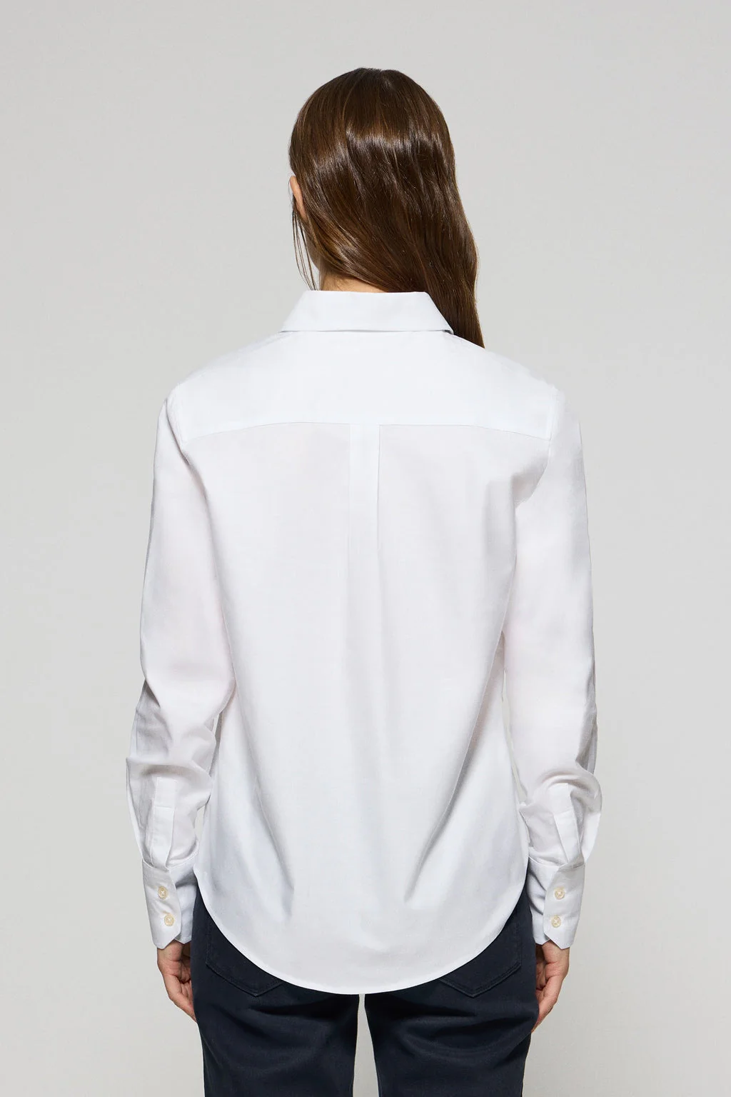 White Oxford shirt with Rigby Go embroidered logo - Image 4