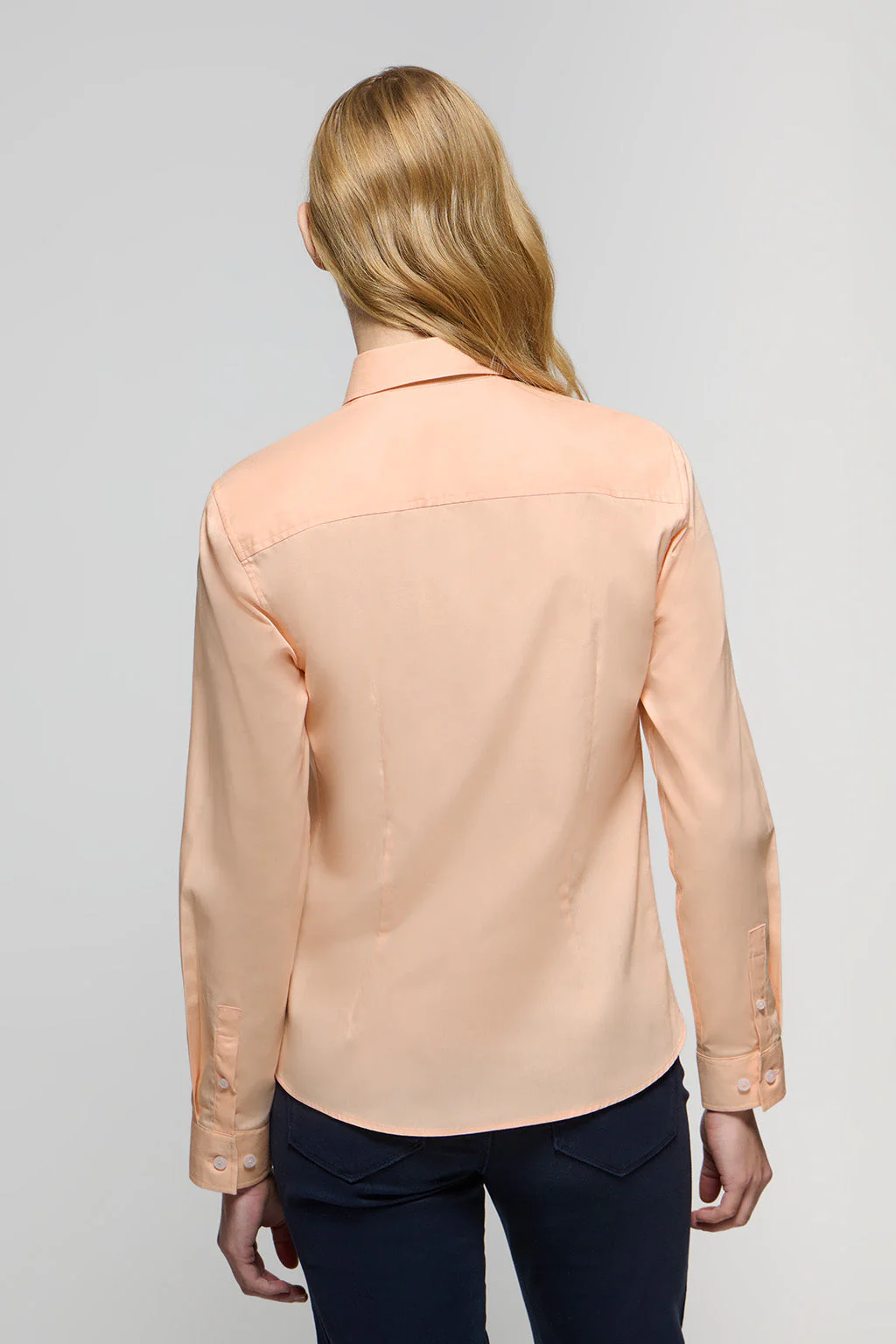 Peach slim-fit poplin shirt with Rigby Go embroidery - Image 4