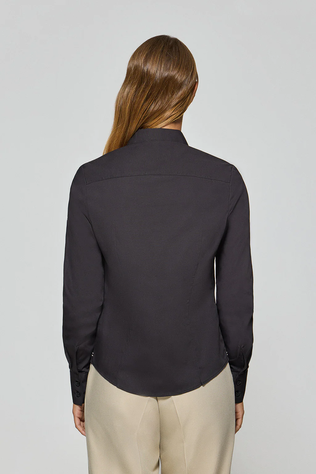 Black slim-fit poplin shirt with Rigby Go embroidered logo - Image 4