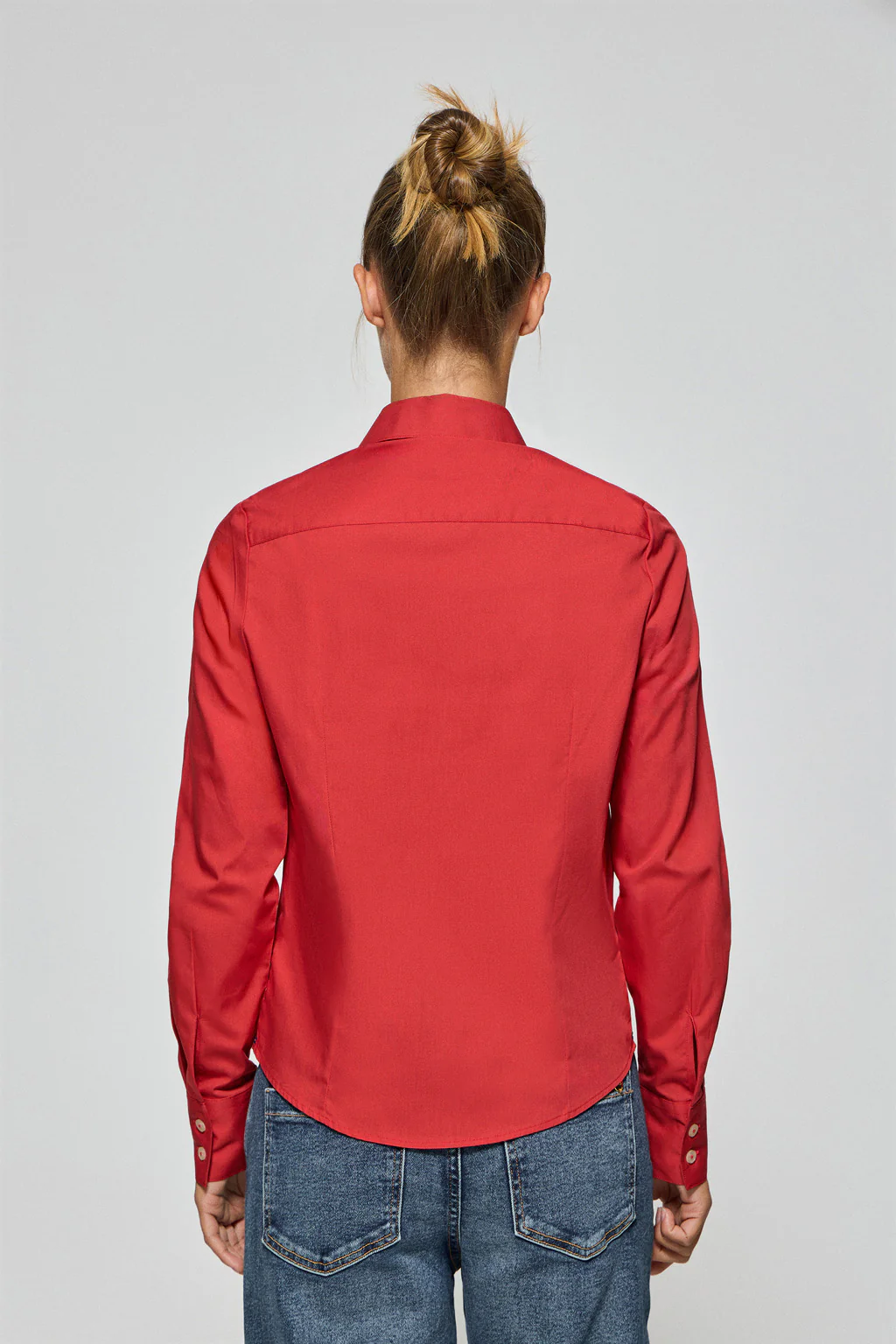 Red slim-fit poplin shirt with Rigby Go embroidered logo - Image 2