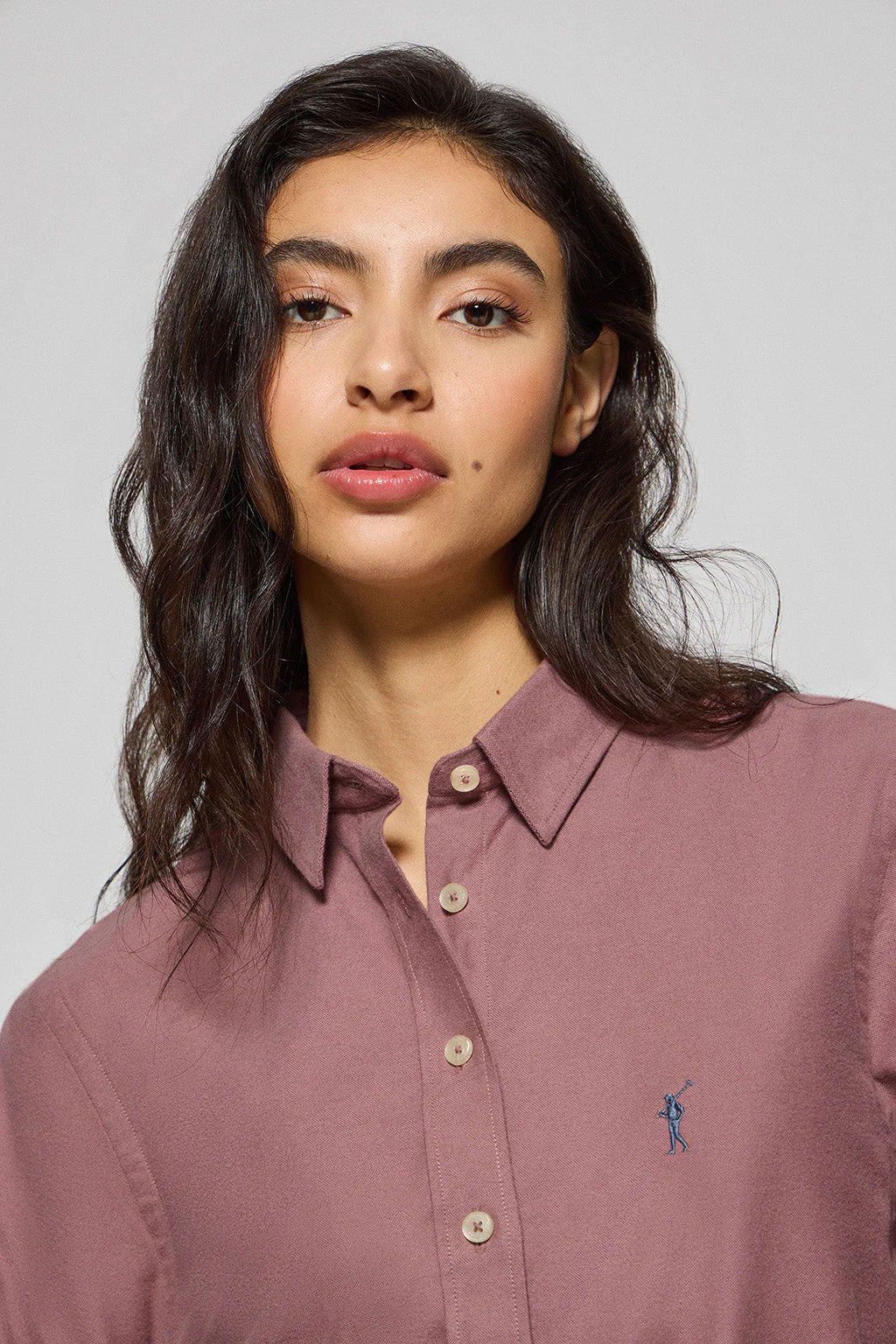 Burgundy Oxford shirt Sabina with embroidered Rigby Go logo - Image 2