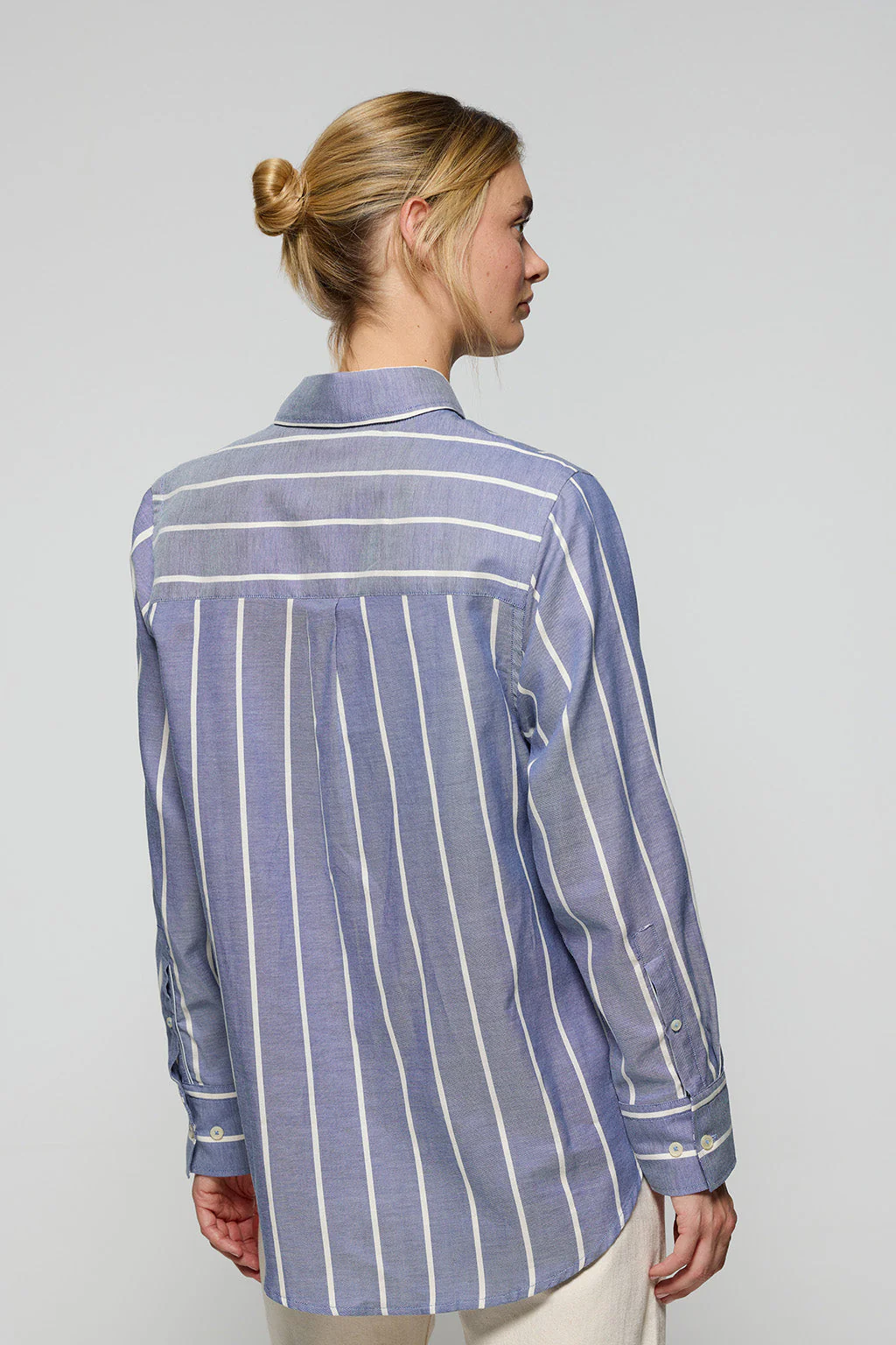 Blue relax shirt Salima with Rigby Go logo - Image 5