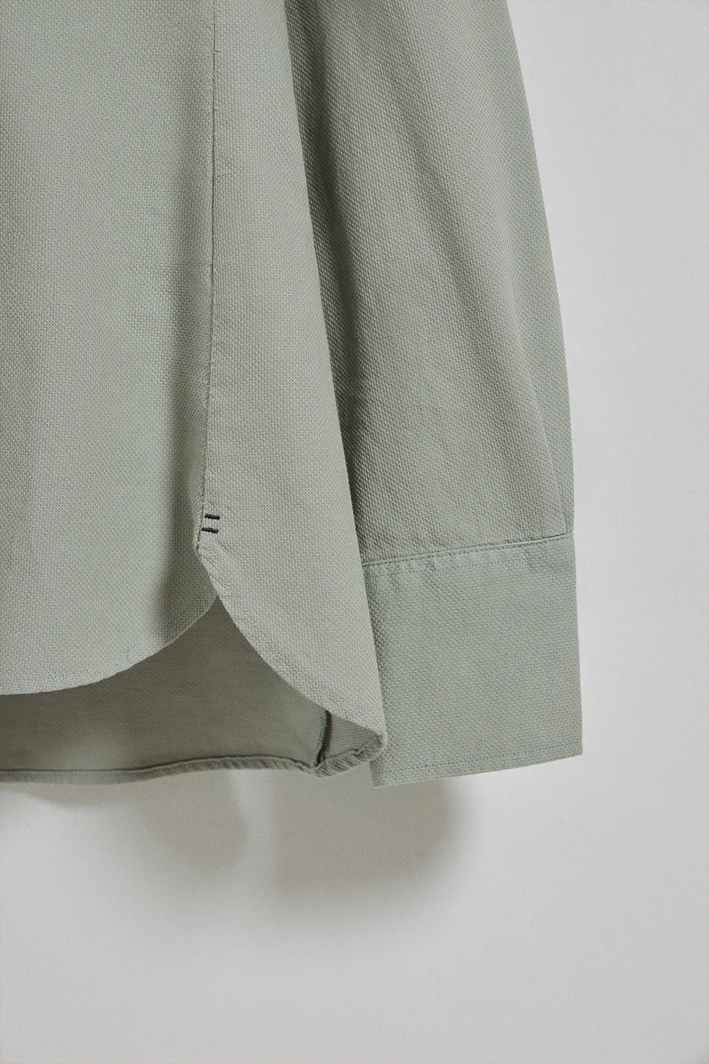 Light-green slim-fit shirt Sefora with Rigby Go logo - Image 9