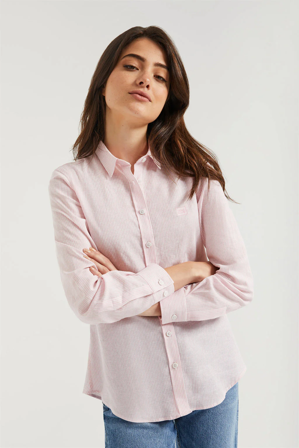 Pink thousand striped shirt with chest embroidered detail