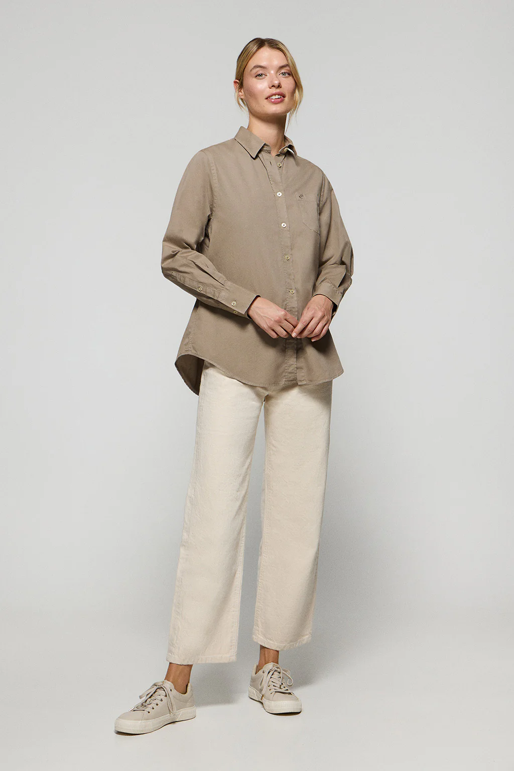 Camel shirt Simona with monogram PC embroidery - Image 4