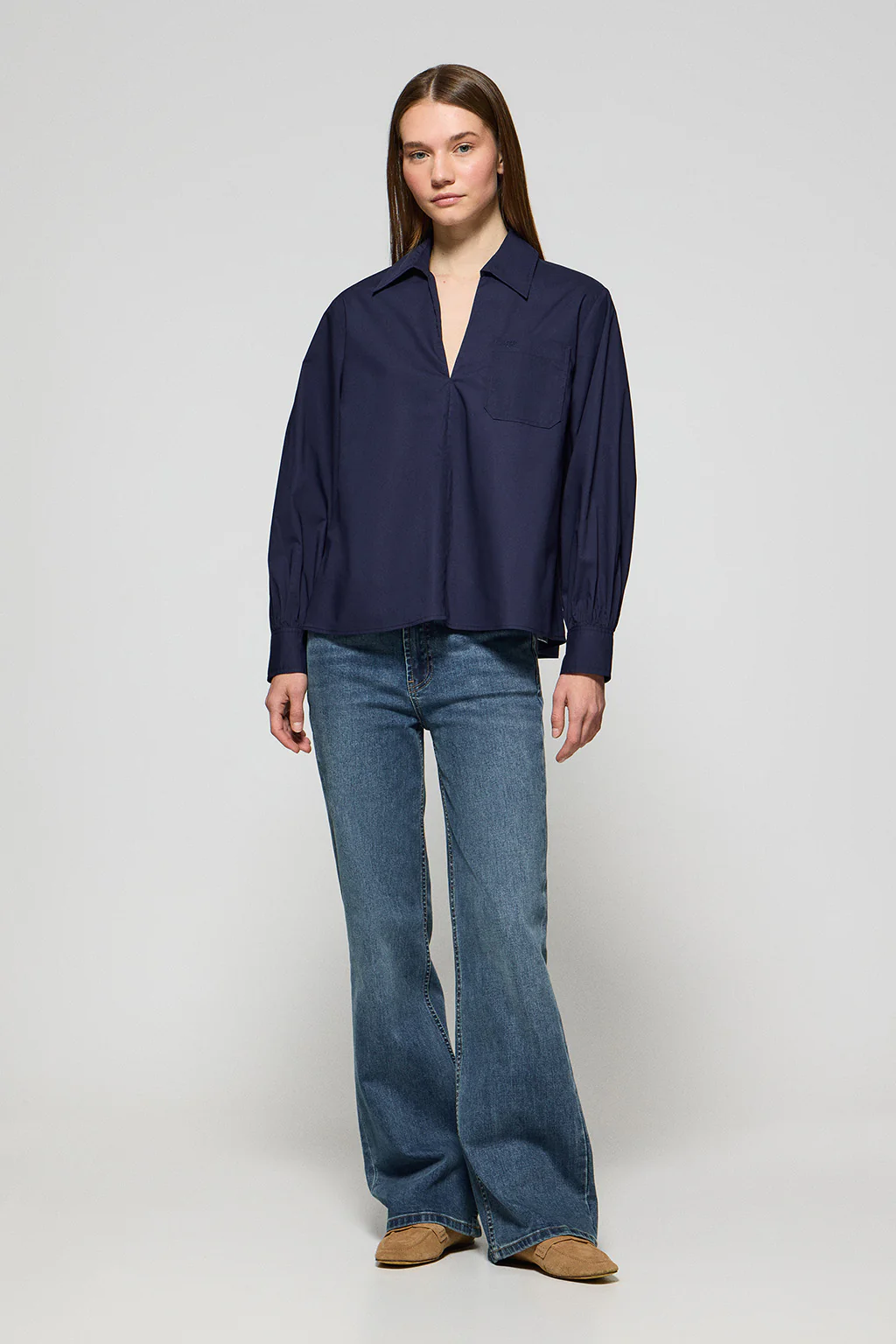 Navy-blue cotton blouse Solar with embroidered detail - Image 4