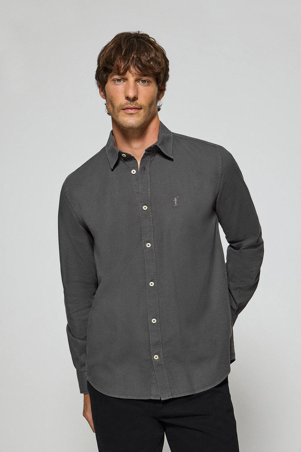 Dark-gray shirt Stanford with Rigby Go tonal embroidered logo