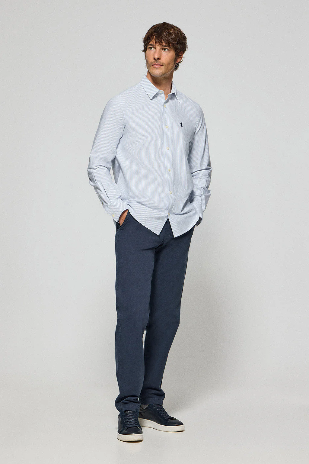 Blue striped Oxford shirt Yale with embroidered Rigby Go logo - Image 3