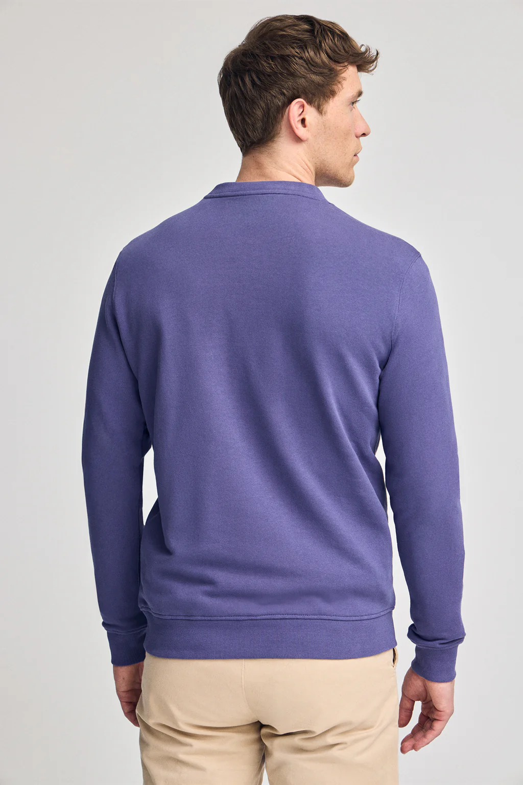 Blue-violet round-neck regular sweatshirt with rubber print - Image 2