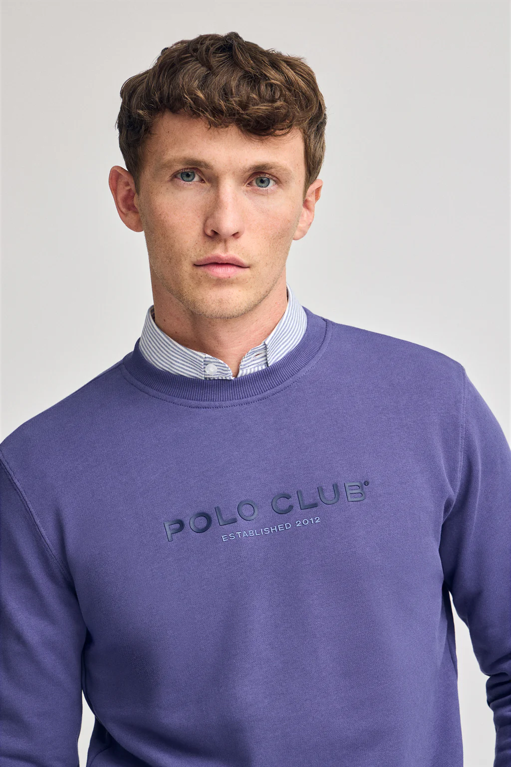 Blue-violet round-neck regular sweatshirt with rubber print - Image 3