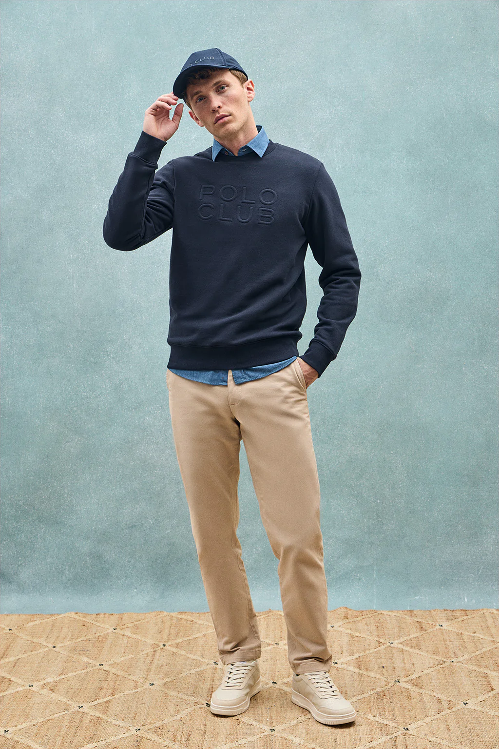 Navy-blue loose-fit sweatshirt with embossed logo - Image 10