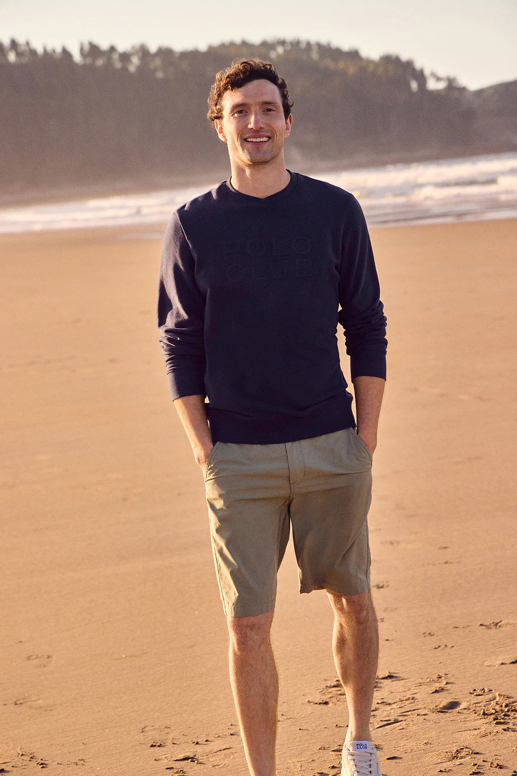 Navy-blue loose-fit sweatshirt with embossed logo - Image 11