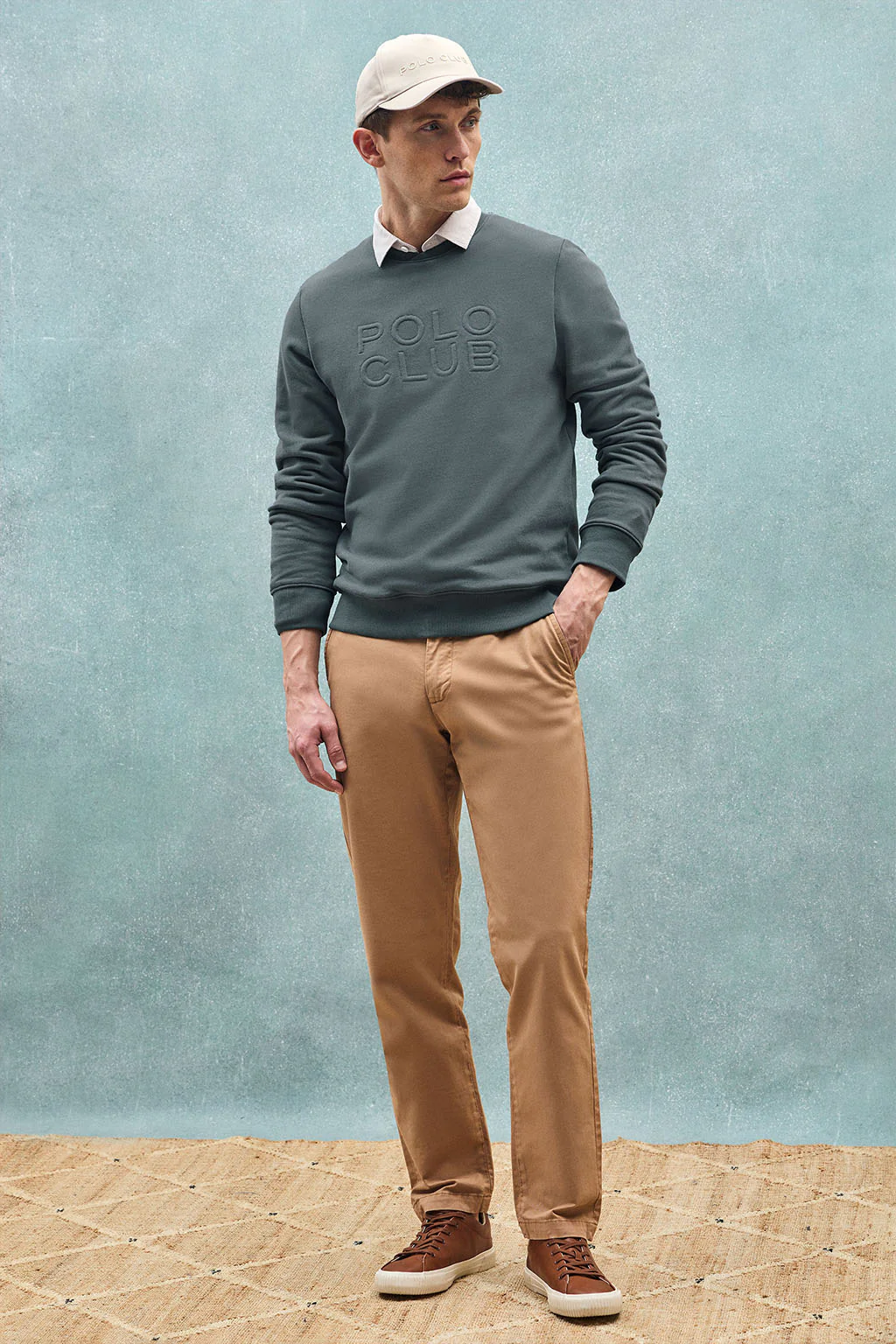 Grey loose-fit sweatshirt with embossed logo - Image 10