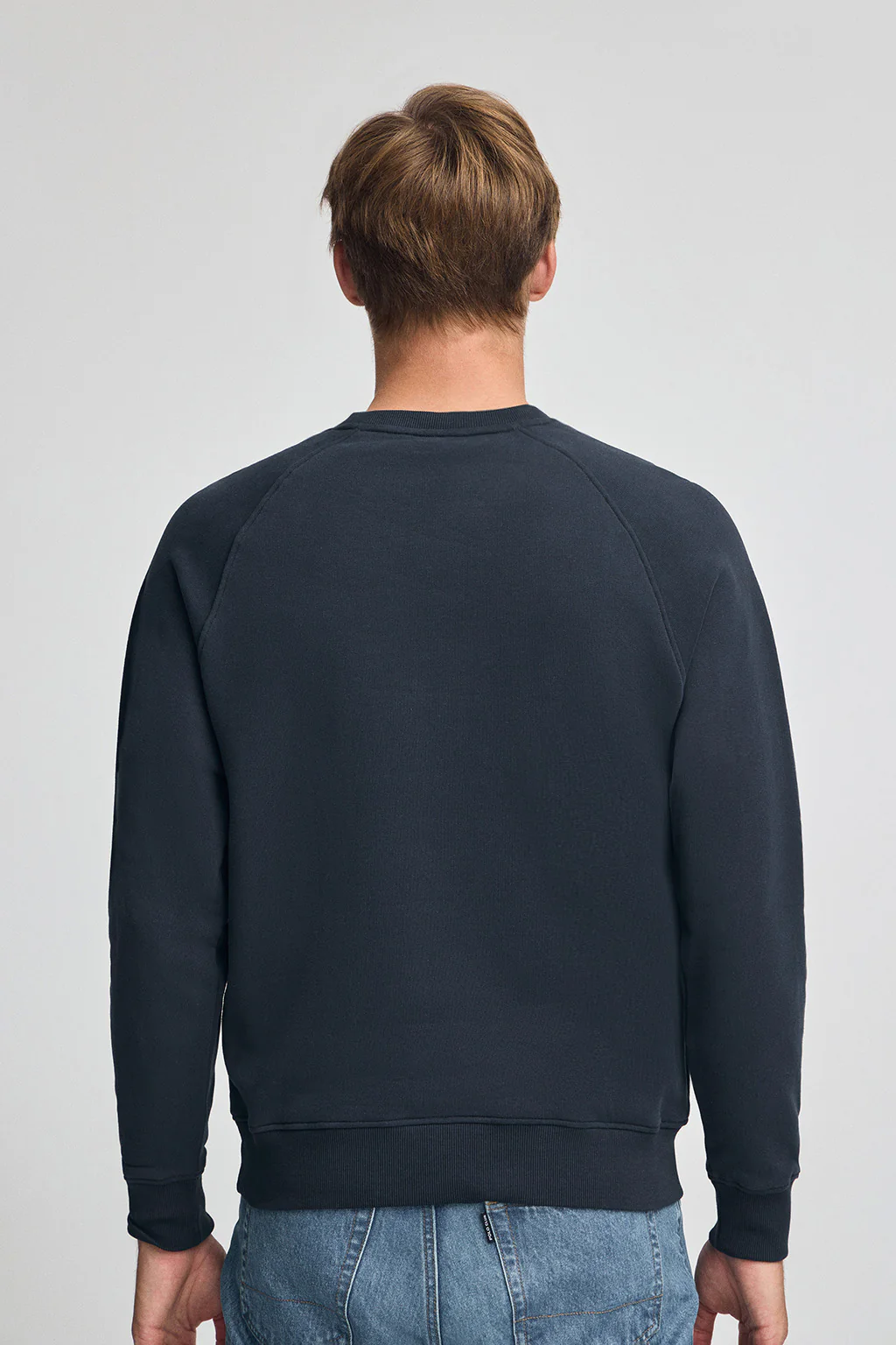 Navy-blue relaxed-fit sweatshirt with round neck and Polo Club logo - Image 5