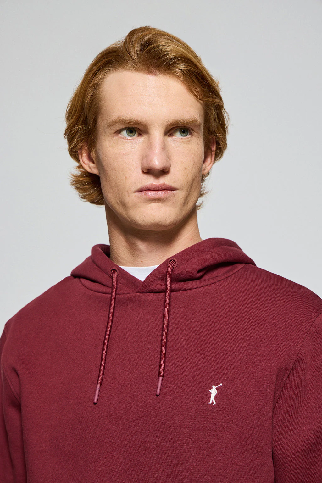 Maroon hoodie with pockets and Rigby Go embroidered logo - Image 2