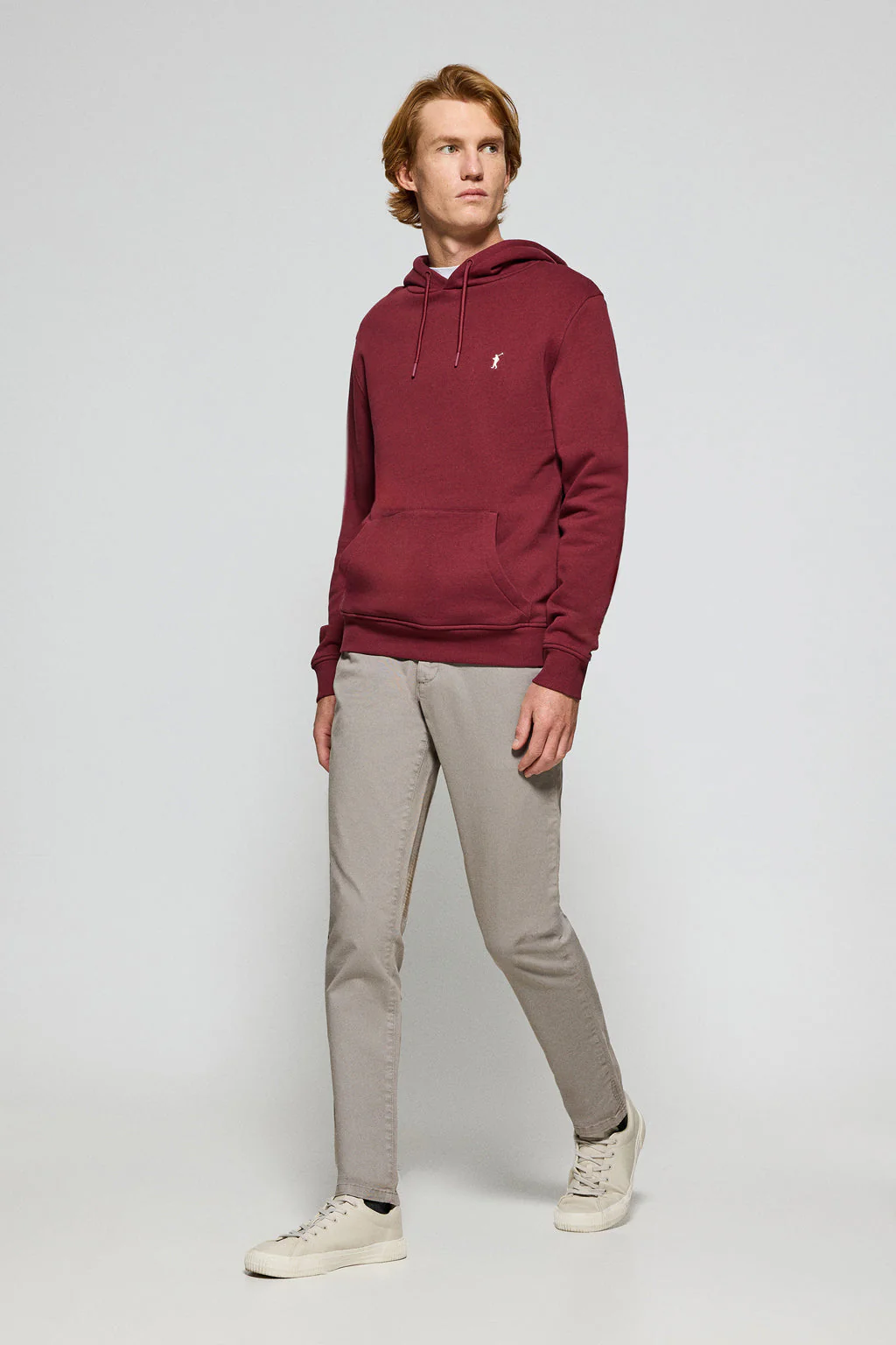Maroon hoodie with pockets and Rigby Go embroidered logo - Image 3