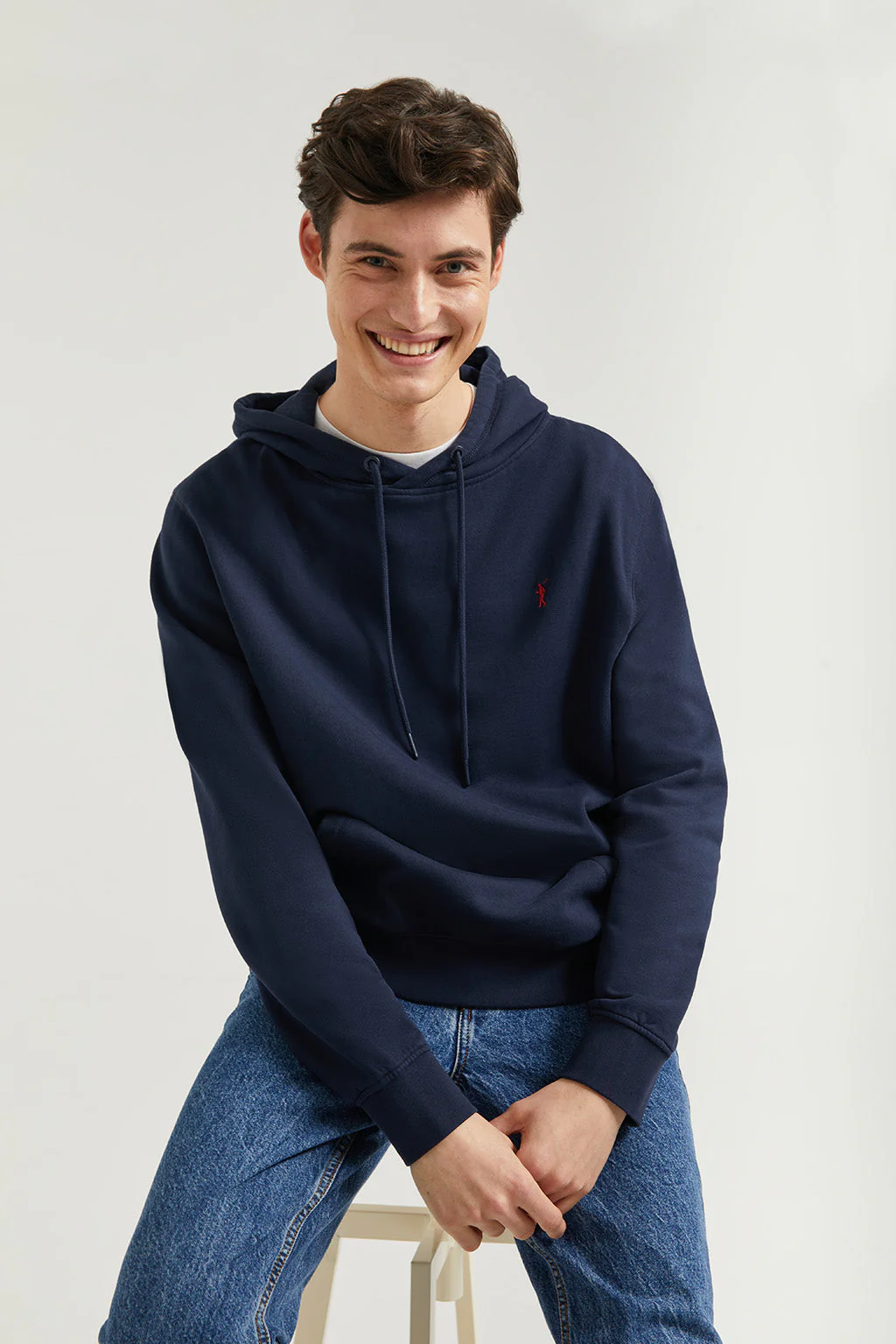 Navy-blue hoodie with pockets and Rigby Go logo - Image 2