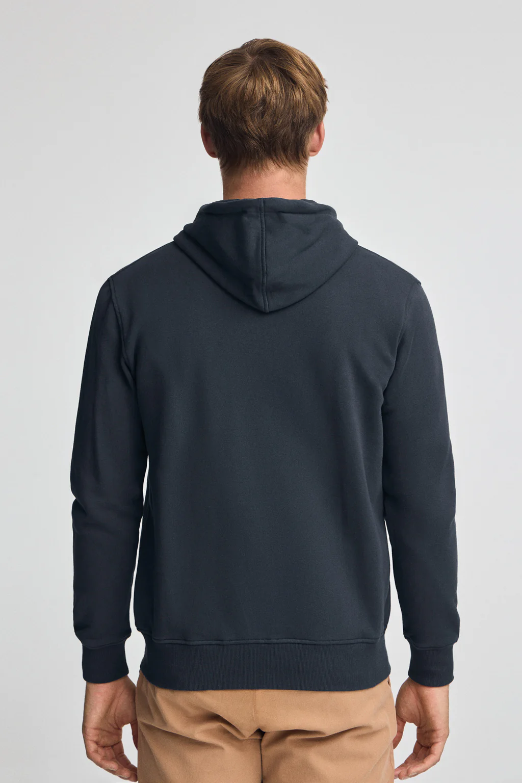 Navy-blue zip-up hoodie with Rigby Go logo - Image 4