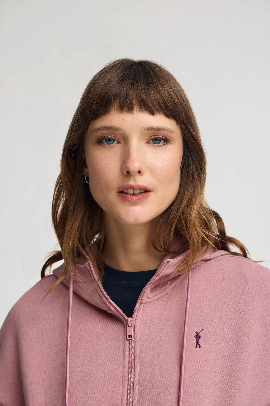 Dusty-pink zipped hoodie with Rigby Go logo - Image 2
