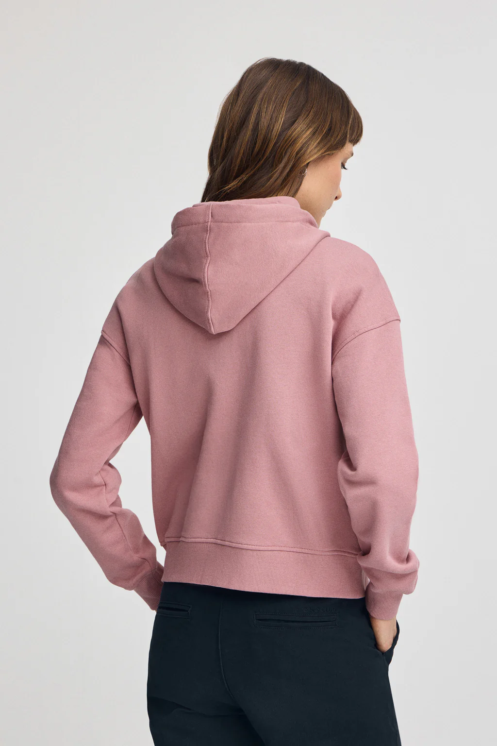 Dusty-pink zipped hoodie with Rigby Go logo - Image 4