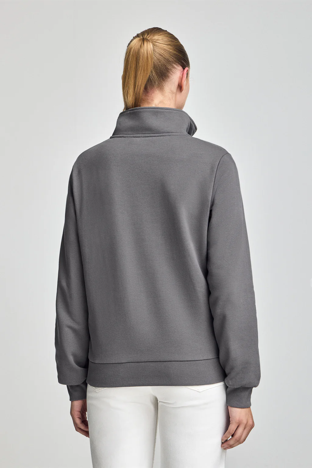 Asphalt-grey half-zip sweatshirt with Rigby Go embroidery - Image 2